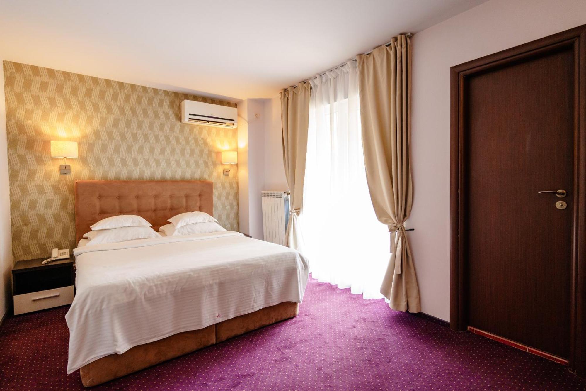 Bacolux Afrodita, Herculane Băile Herculane Dış mekan fotoğraf